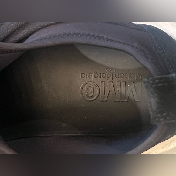 Authentic Maison Margirla platform bow tie sneaker - Picture 4 of 6